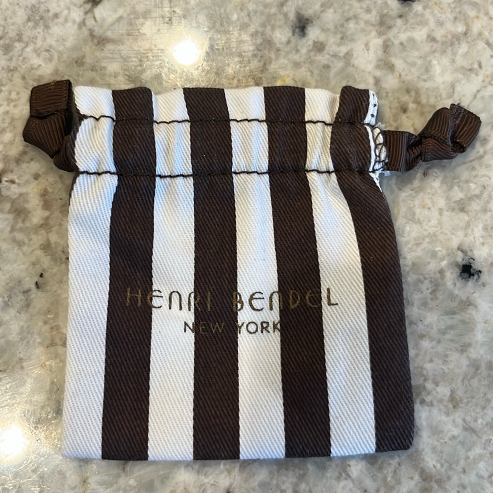 Henri Bendel dust bag